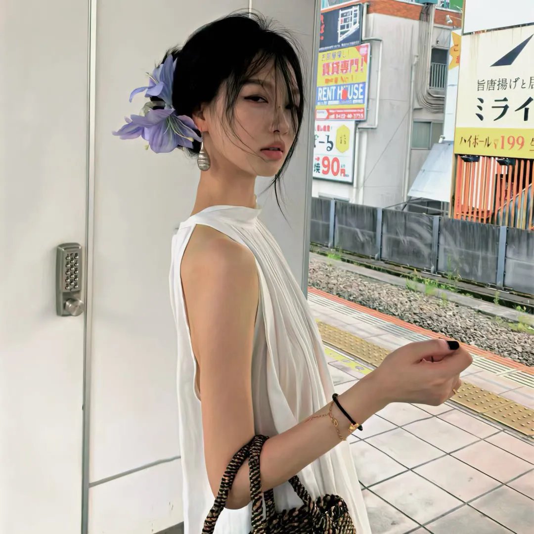 黑色树海